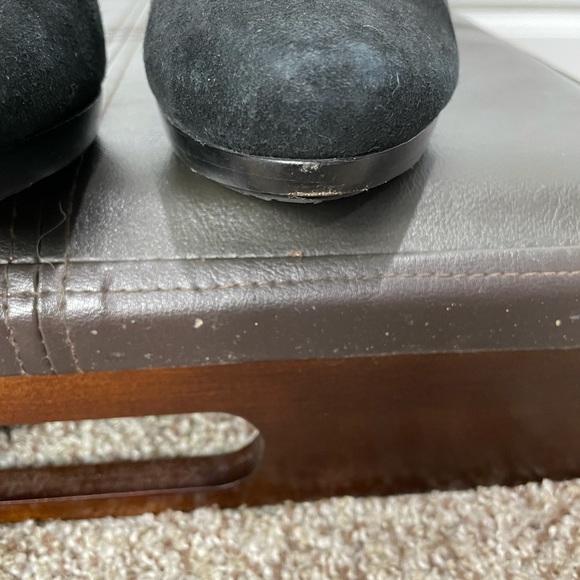 DVF Black Suede Heeled Booties Size 8 1/2 - Picture 12 of 12